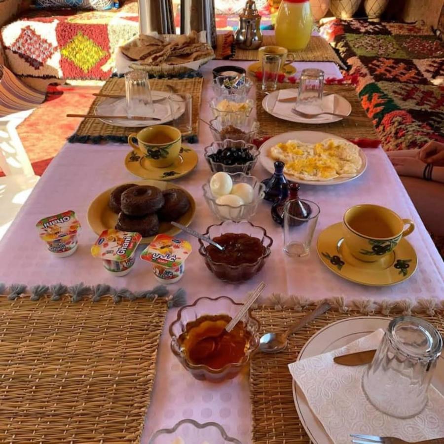 Family Luxury Glamping Hotel Merzouga Exterior photo