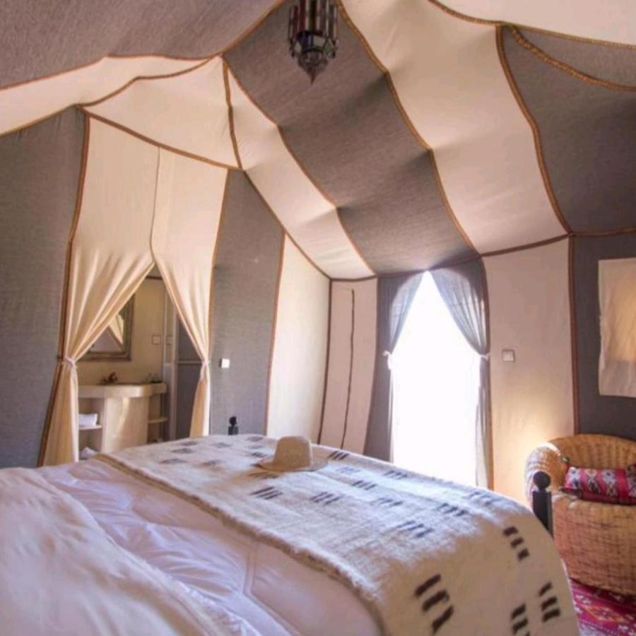 Family Luxury Glamping Hotel Merzouga Exterior photo