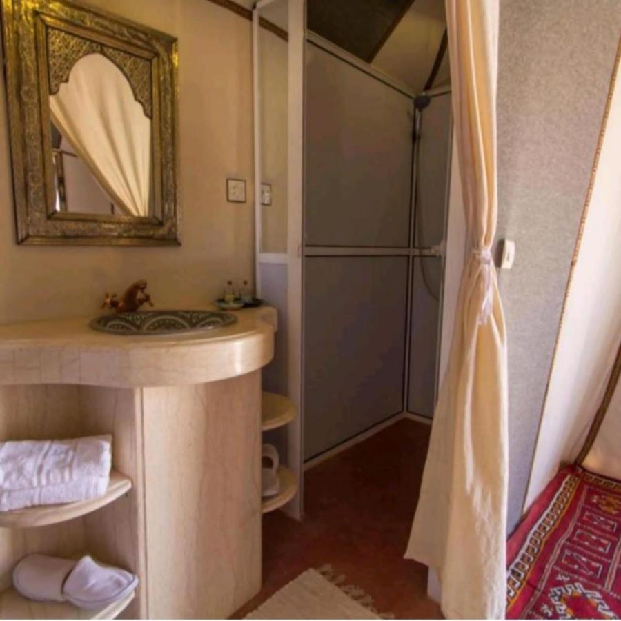 Family Luxury Glamping Hotel Merzouga Exterior photo