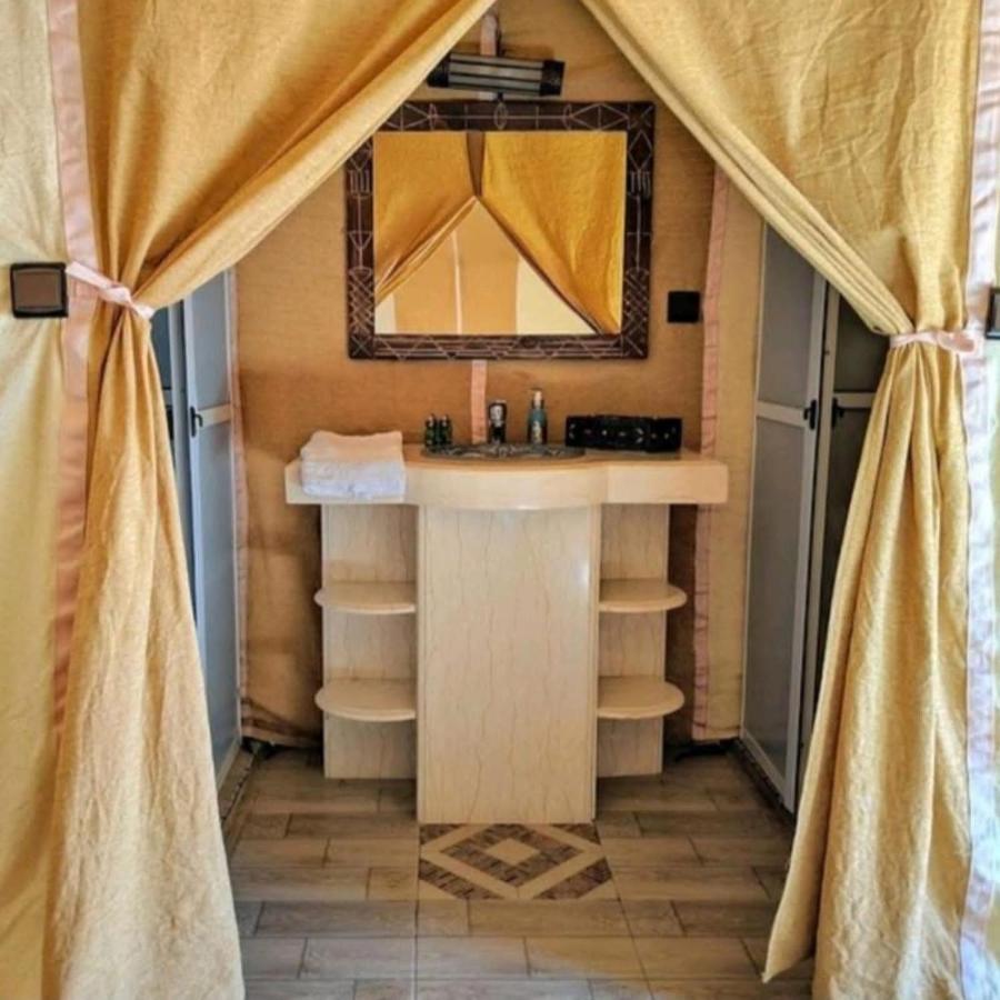 Family Luxury Glamping Hotel Merzouga Exterior photo