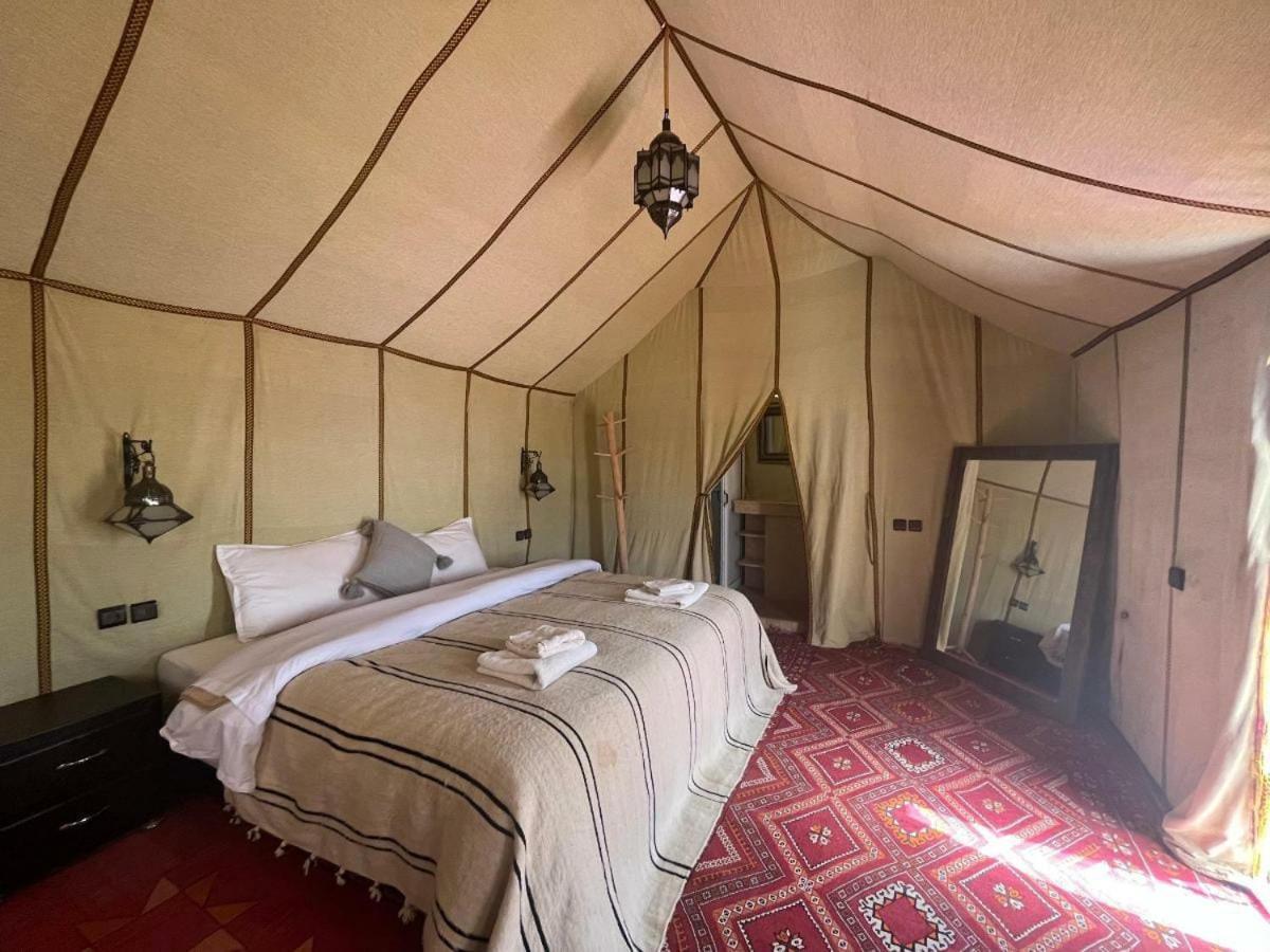 Family Luxury Glamping Hotel Merzouga Exterior photo